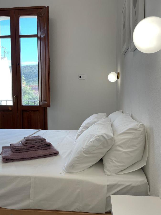 Hotel Dimora Taturi Teulada Esterno foto